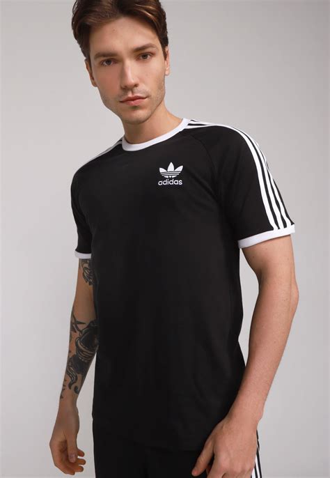 camiseta adidas originals 3 stripes.